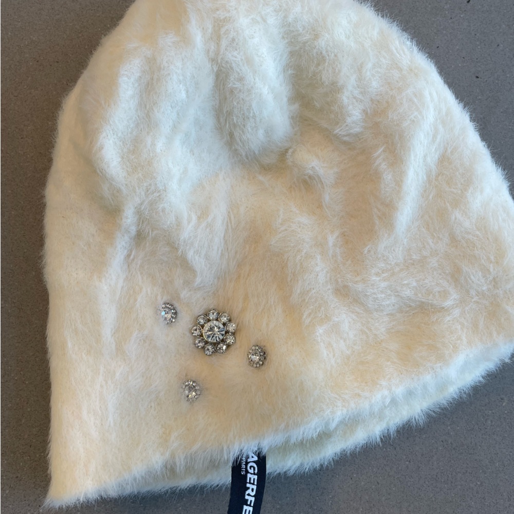Karl Lagerfeld beanie white with crystals